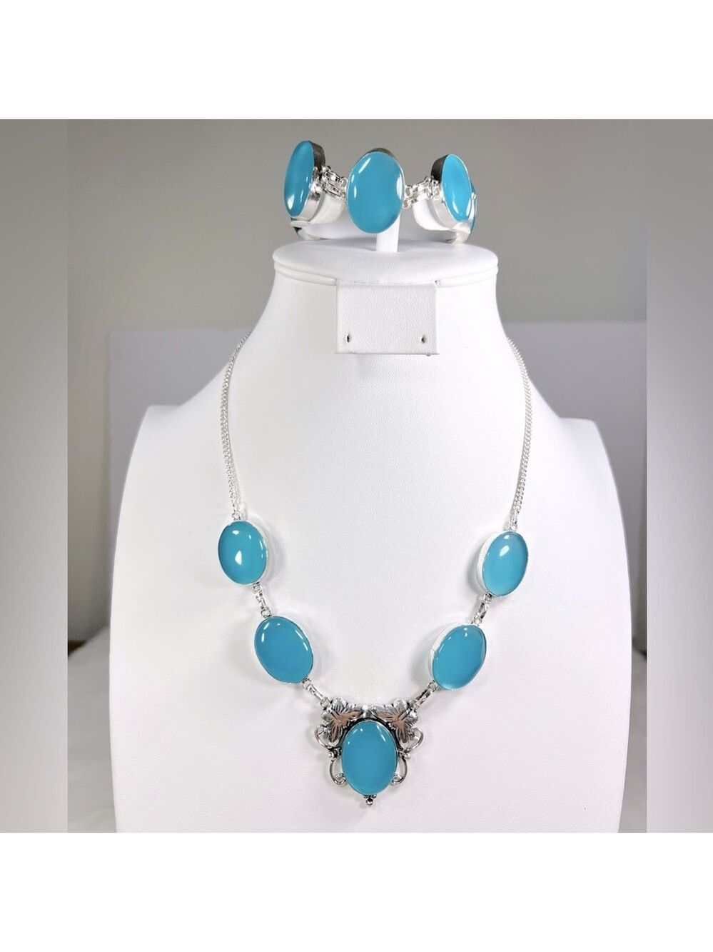 Blue Chalcedony 925 Gemstone Necklace & Bracelet Set